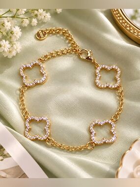 14K Gold Plated Crystal Clover Station Bracelet